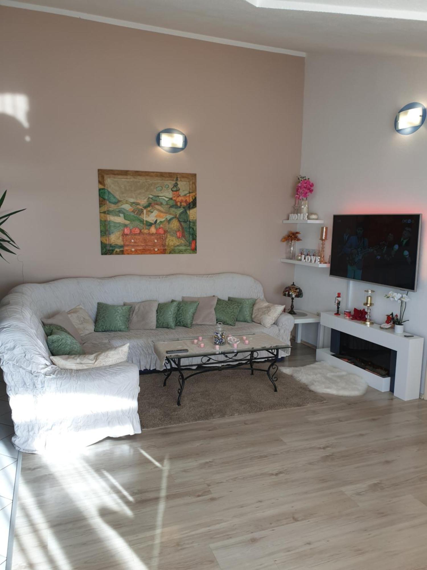 Apartmani Mlikotic Dugi Rat Chambre photo